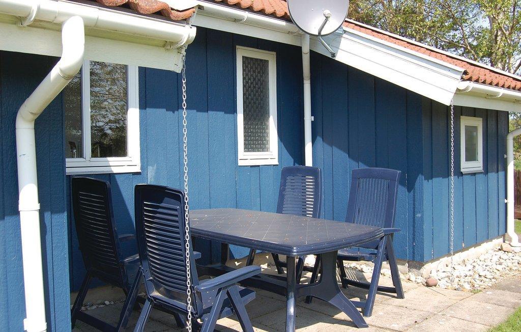 Nice Home In Knebel With Kitchen エクステリア 写真