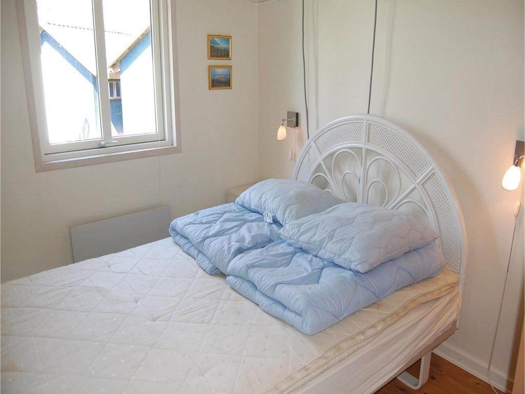 Nice Home In Knebel With Kitchen エクステリア 写真