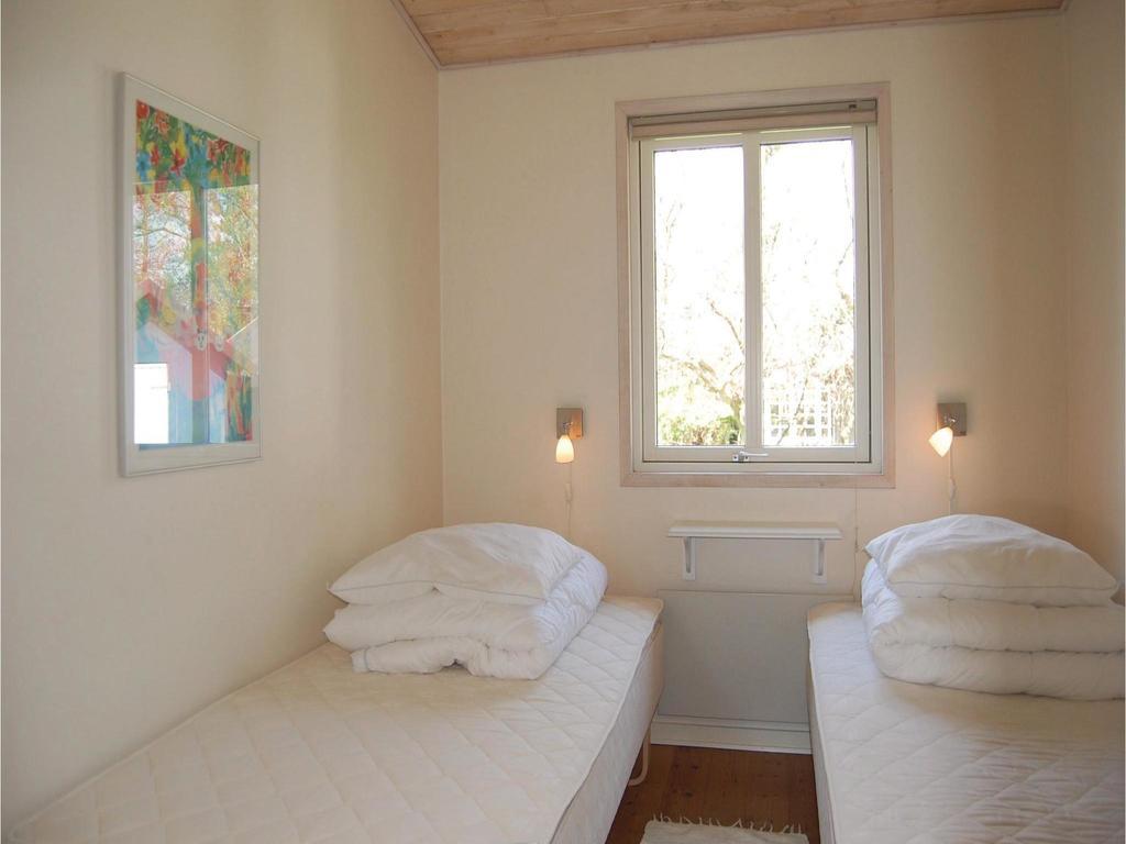 Nice Home In Knebel With Kitchen エクステリア 写真