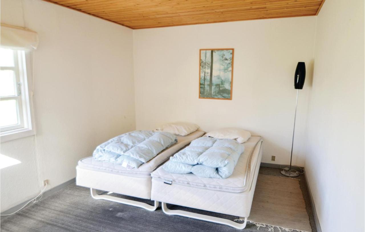 Nice Home In Knebel With Kitchen エクステリア 写真